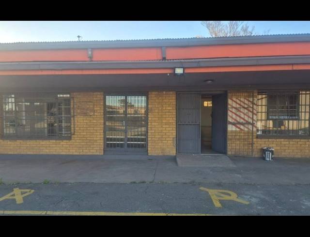 INDUSTRIAL FOR SALE IN VANDERBIJLPARK NW